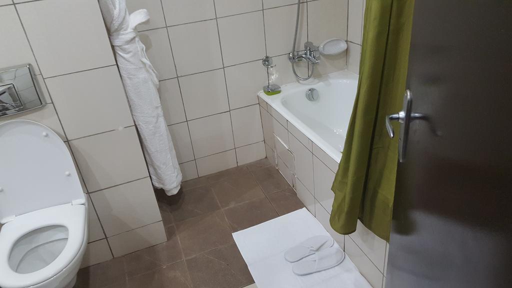 Hotel El Farouk Bamako Luaran gambar