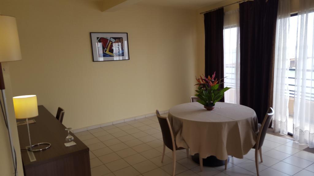 Hotel El Farouk Bamako Luaran gambar